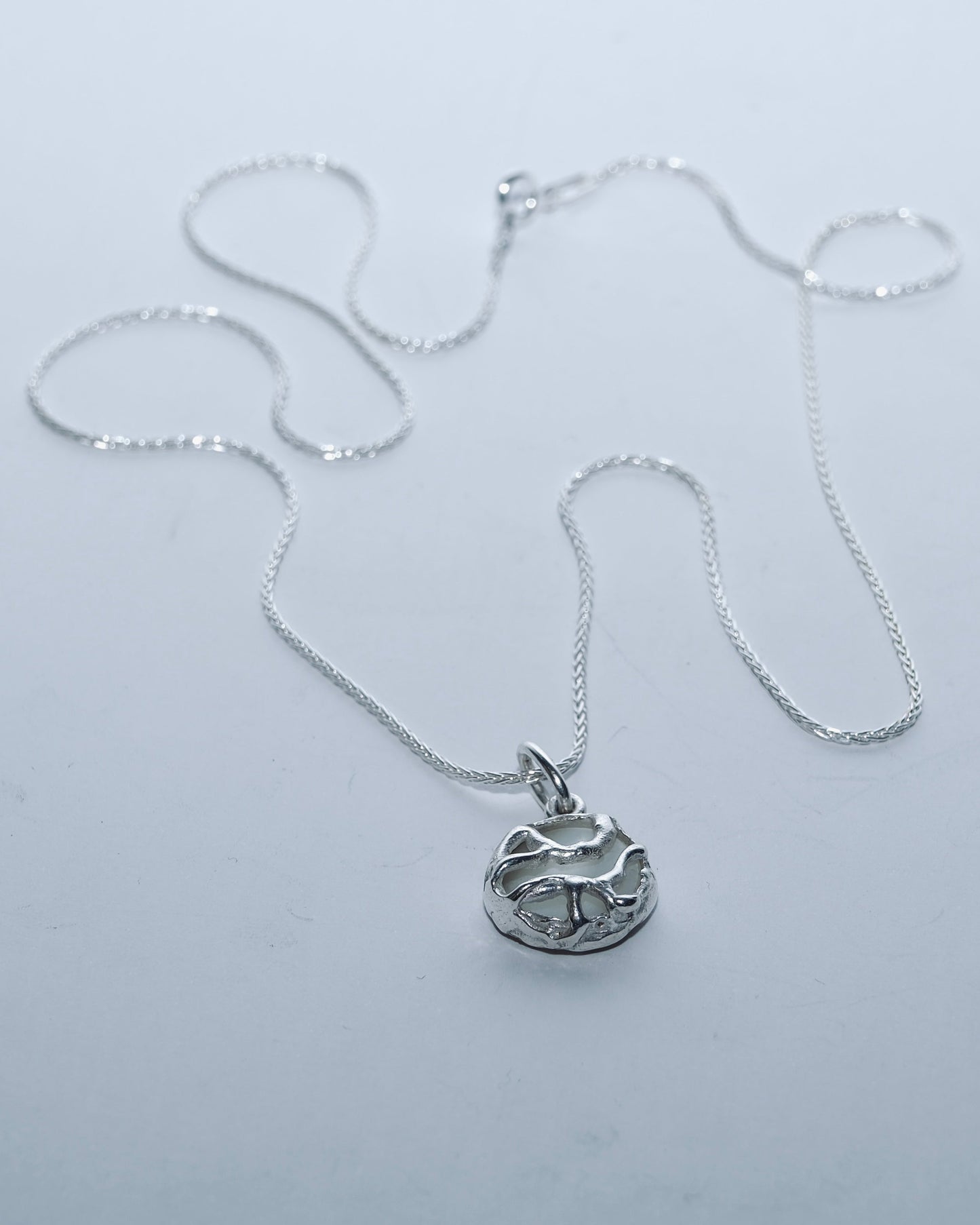 Nacre Necklace M